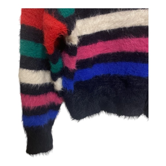 A New Day Women’s Crewneck Fuzzy Pullover Sweater Size M Striped Multicolor - Picture 3 of 8